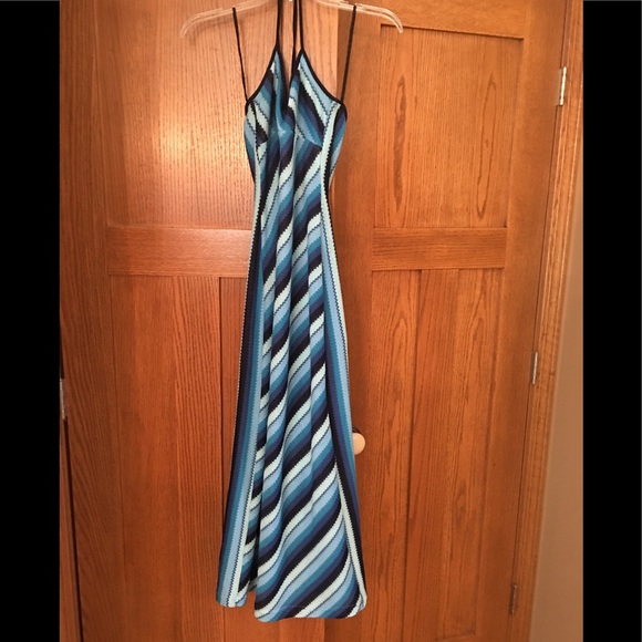 Hourglass Dresses & Skirts - HOUR GLASS blue light blue stripe halter maxi dress sexy